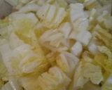 Foto langkah ke 3 dari resep Cah Sawi Putih Sosis.