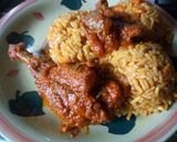A picture of step 5 of Vegetable Jollof rice with stewed chicken and gizzard.