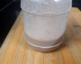 A picture of step 2 of Multigrain coco milk shake.