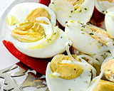 Foto del paso 1 de la receta: Huevos cocidos y crema de patata y manzana