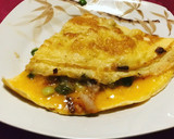 Foto del paso 4 de la receta: Tortilla de cigalitas y ajetes