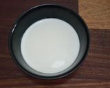 Foto langkah ke 2 dari resep Simple Creamy Nian Gao Recipe.