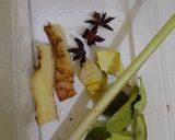 Foto langkah ke 2 dari resep Semur Ayam Telur Kentang.