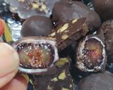 Foto del paso 4 de la receta: Arannuí (Arándanos Con Chocolate) Y Monedas De Chocolate