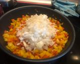 Foto del paso 2 de la receta Macarrones con pisto de verduras y crujiente de queso