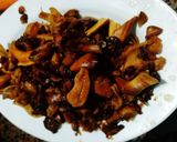 Foto del paso 1 de la receta: Hongos al escabeche