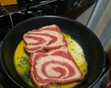 Foto langkah ke 3 dari resep Egg Sandwich.