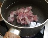 A picture of step 2 of Winter Melon Semen Coicis Soup 冬瓜薏米湯.