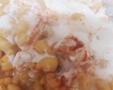 A picture of step 3 of Soya bean rice/crispy chicken n Raita(yogurt)😊.