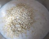 Foto del paso 1 de la receta Desayuno nutritivo con leche de almendras, avena, platano y Agua de Mar