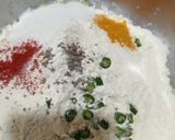 ककड़ी बेसन के चीलें (Kakdi besan ke cheele recipe in hindi) रेसिपी चरण 2 फोटो