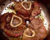 Foto del paso 1 de la receta: Osobucco de ternera en salsa