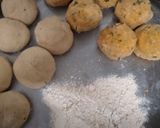 A picture of step 3 of Stuffed Aloo Paneer Paratha.