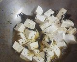A picture of step 5 of Paneer with Onion.