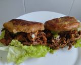 Foto del paso 11 de la receta: Arepas🥯de plátano🫓macho maduro🍌rellenas🥑de pollo🍗bbq🍅y queso🥯🍯🧀