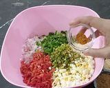 A picture of step 4 of Noodles Kebab.