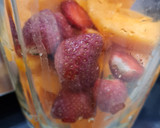Foto langkah ke 2 dari resep Mix Fruit Juice.