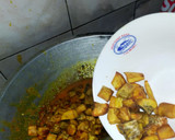 Foto langkah ke 9 dari resep Jantung Ayam Buncis Ubi jalaR.