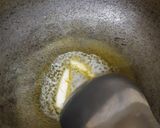 A picture of step 3 of White sauce pasta.