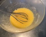 Une image de l'étape 6 de Tarte à la rhubarbe et crème de cassis (pâte brisée épeautre lait vanille).