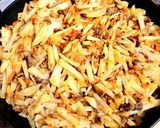A picture of step 3 of Fried potatoes with wild mushrooms.