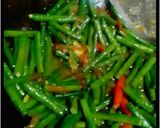 Foto langkah ke 5 dari resep Tumis Kacang Panjang Organik.