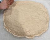 A picture of step 1 of Mushroom Pizza.