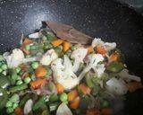 A picture of step 5 of Green Chutney Rice.