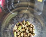 Foto del paso 1 de la receta: Hummus con pistache