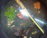 Foto langkah ke 1 dari resep Kuah Asam Sarden Kaleng.