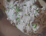 A picture of step 5 of Aaloo Roti.