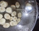 बनाना चिप्स (banana chips recipe in marathi) रेसिपी स्टेप 3 फोटो 