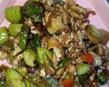 Foto langkah ke 3 dari resep Oseng Pete + telor + cabe gendot.