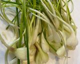 Hình bước làm 1 của món Bò Xào Củ Kiệu Tươi