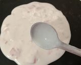 A picture of step 3 of Cheesy Uttapam.