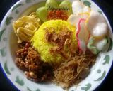 Foto langkah ke 4 dari resep Nasi kuning magicom.