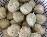 Foto langkah ke 4 dari resep Bakso Tahu Pakcoy.