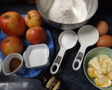 Foto del paso 1 de la receta: Corona de manzana de canela y pasas