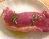 Foto del passaggio 4 della ricetta Entrecôte di Scottona con pepe rosa e riduzione di chianti e miele, e polentina con peperoni