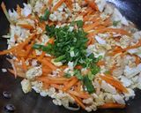 Foto langkah ke 4 dari resep Orak arik telor sayur.