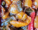 Foto del paso 4 de la receta: Peperonata 🫑🍅🧅🧄 Pimientos morrones rojo, amarillo y verde en aceite de oliva virgen extra 🇮🇹