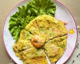 Foto langkah ke 4 dari resep Telur Dadar Udang.