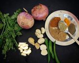 A picture of step 1 of Egg Masala.