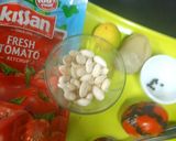 A picture of step 1 of Open Sandwich with Almond Spread.