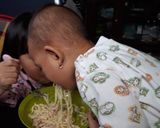 Foto langkah ke 4 dari resep Spaghetti saus carbonara simpel.