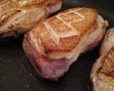 Une image de l'étape 2 de Magret de canard et ses champignons.