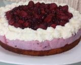 Foto del paso 3 de la receta Tarta de frutas del bosque, yogurt y queso, Dulce Karen