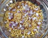 રગડા વાળી ભેળ (Ragda Bhel Recipe In Gujarati) રેસીપી સ્ટેપ7ફોટો