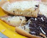 Foto langkah ke 8 dari resep Martabak Manis.