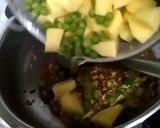 A picture of step 2 of Masala Puri and Bhaji.